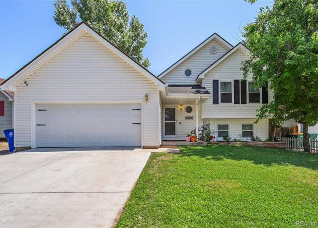 Property at 17557 E Chenango Dr, Aurora, CO 80015, 4 beds, 2 baths