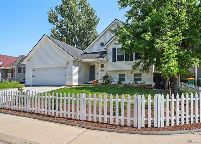 Property at 17557 E Chenango Dr, Aurora, CO 80015, 4 beds, 2 baths