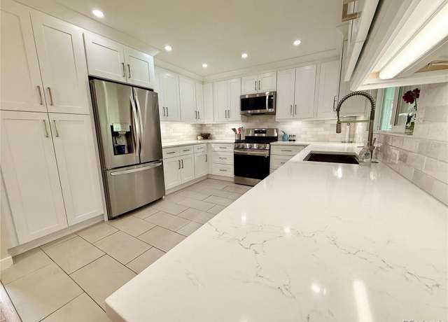 Property at 4425 E Harvard Ave, Denver, CO 80222, 4 beds, 2 baths