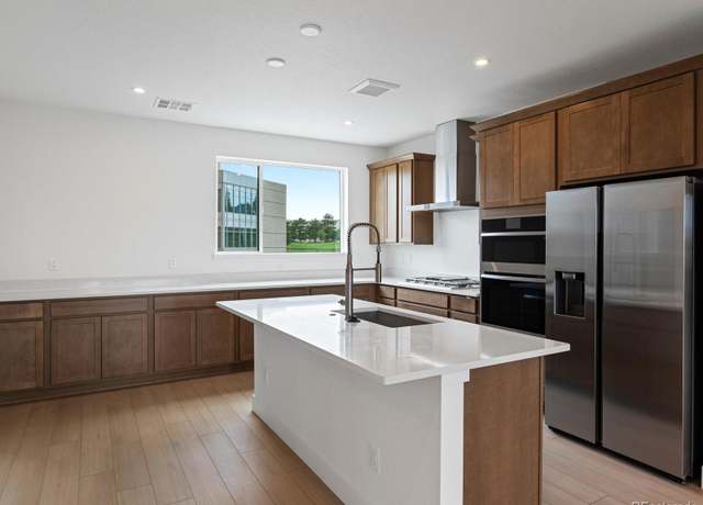 Property at 4 Ascent Trl, Englewood, CO 80112, 4 beds, 3 baths