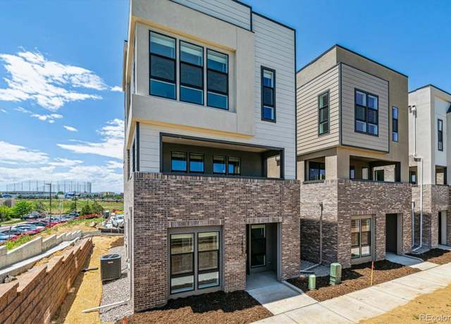 Property at 11493 E Briarwood Cir, Centennial, CO 80112, 3 beds, 4 baths