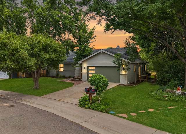 Property at 3265 E Hinsdale Pl, Centennial, CO 80122, 5 beds, 4 baths