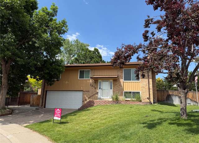 Property at 2250 S Zang Ct, Lakewood, CO 80228, 3 beds, 3 baths