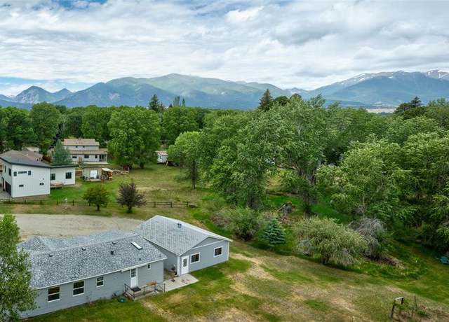 Property at 910 W Main St, Buena Vista, CO 81211, 3 beds, 2 baths