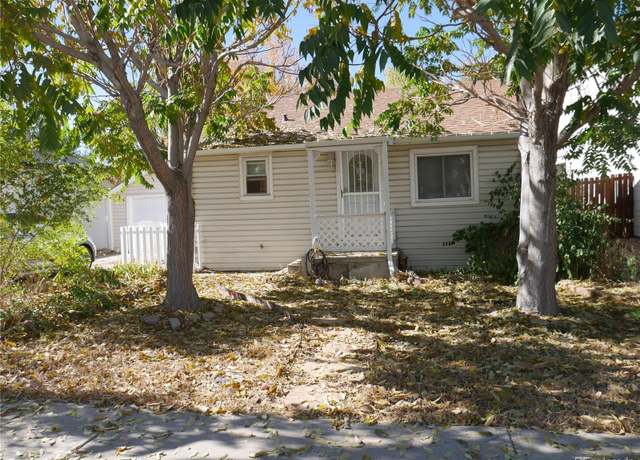 Property at 765 S Krameria St, Denver, CO 80224, 2 beds, 1 bath