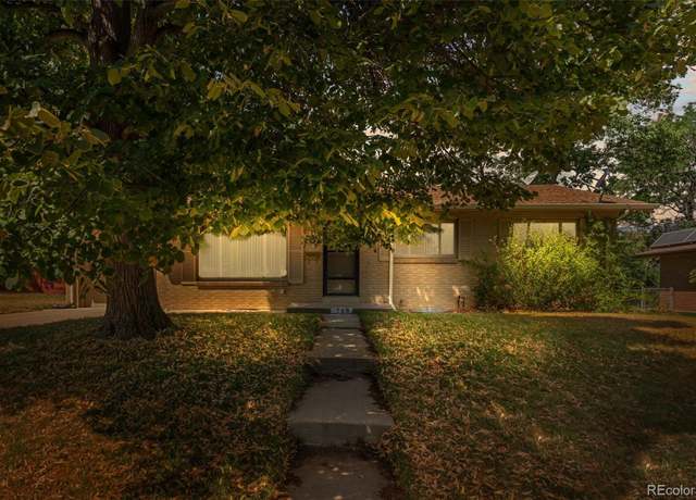 Property at 75 S Estes St, Lakewood, CO 80226, 5 beds, 2 baths