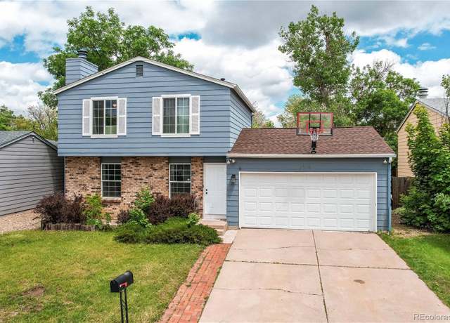 Property at 3916 S Telluride Ct, Aurora, CO 80013, 3 beds, 3 baths