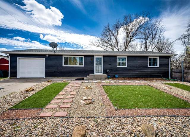 Property at 1085 6th St, Limon, CO 80828, 3 beds, 1 bath