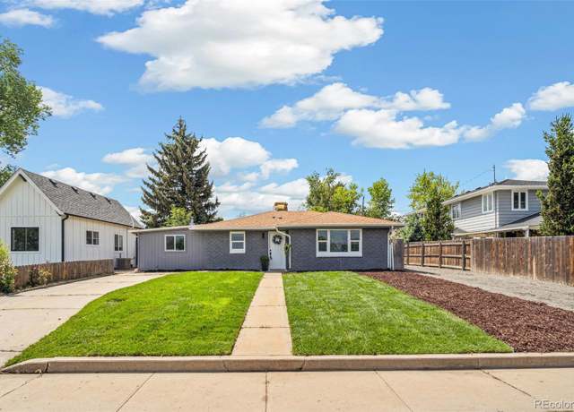 Property at 309 W Oak St, Lafayette, CO 80026, 3 beds, 2 baths