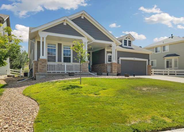 Property at 1560 S Goldbug Cir, Aurora, CO 80018, 3 beds, 2 baths