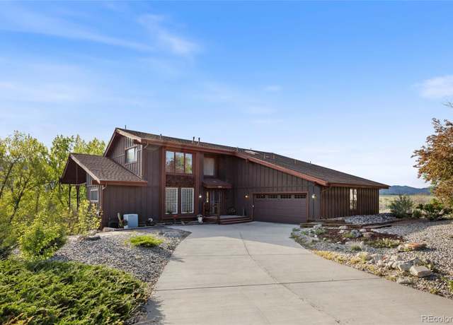 Property at 3900 Bogey Ct, Longmont, CO 80503, 3 beds, 3 baths