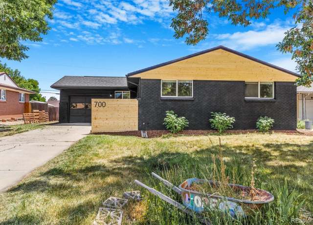 Property at 700 Nickel St, Broomfield, CO 80020, 5 beds, 3 baths