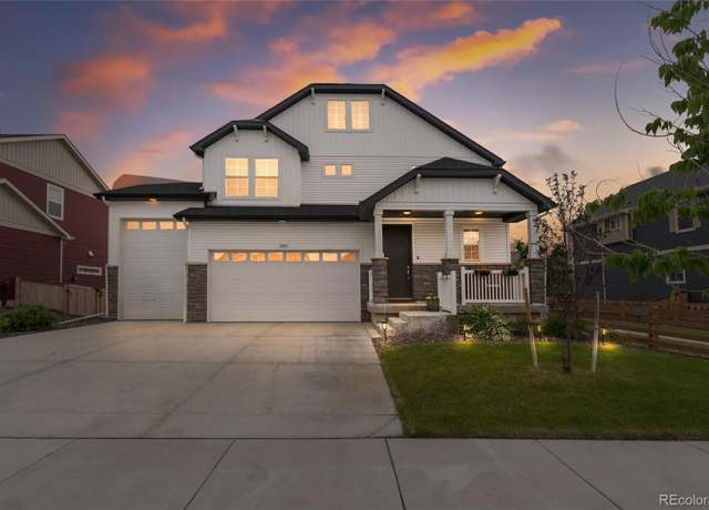 Property at 10917 Mobile St, Commerce City, CO 80022, 4 beds, 3 baths