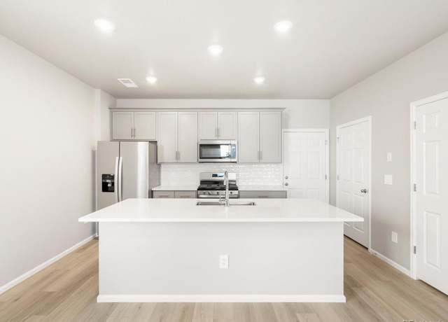 Property at 764 N Tempe St, Aurora, CO 80018, 3 beds, 3 baths