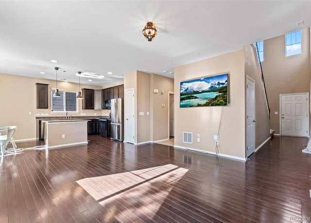 Property at 21893 E Layton Dr, Aurora, CO 80015, 3 beds, 3 baths