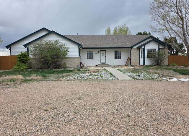 Property at 11236 Hillcrest Dr, Greeley, CO 80631, 4 beds, 3 baths