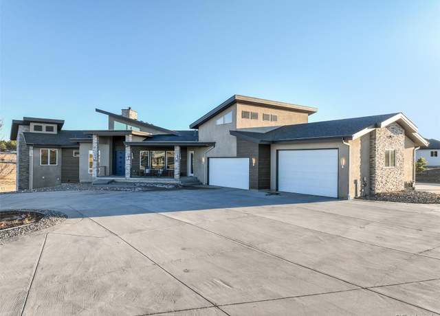Property at 19647 Guildford Ct, Monument, CO 80132, 4 beds, 7 baths