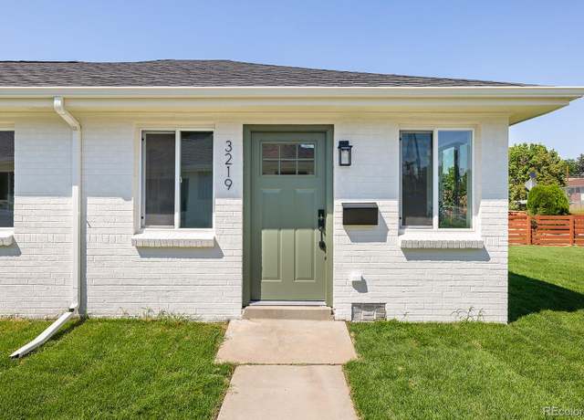 Property at 3219 N Steele St, Denver, CO 80205, 2 beds, 1 bath