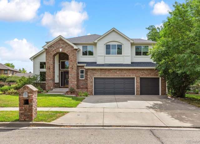Property at 2240 Summitview Dr, Longmont, CO 80504, 5 beds, 4 baths