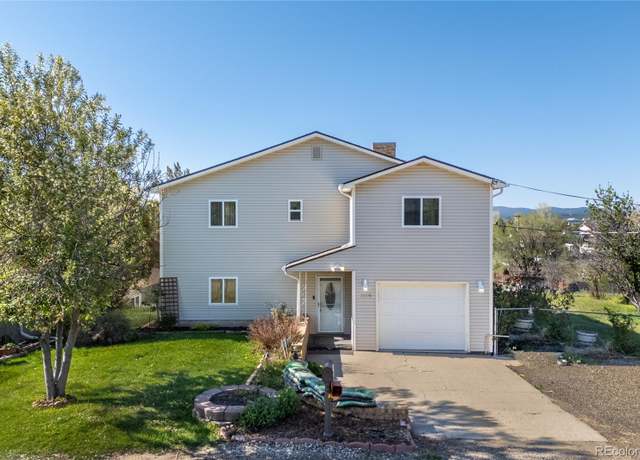 Property at 1118 Atchison Ave, Trinidad, CO 81082, 5 beds, 3 baths