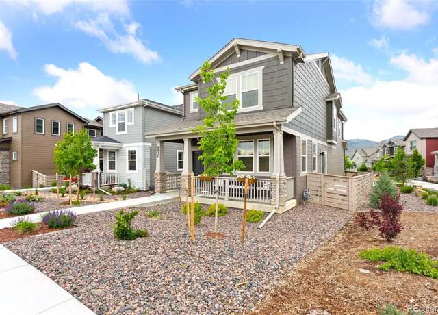 Property at 8057 Monte Vista Cir, Littleton, CO 80125, 4 beds, 3 baths