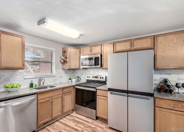 Property at 5833 S Pearl St, Centennial, CO 80121, 2 beds, 2 baths