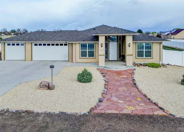 Property at 557 S Archdale Dr, Pueblo, CO 81007, 3 beds, 3 baths