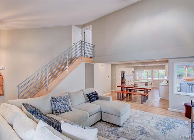 Property at 12315 E Bates Cir, Aurora, CO 80014, 5 beds, 4 baths