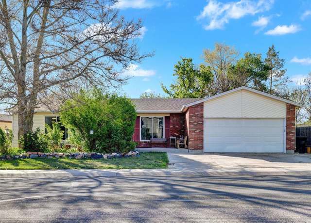 Property at 10878 Grange Creek Dr, Thornton, CO 80233, 5 beds, 3 baths