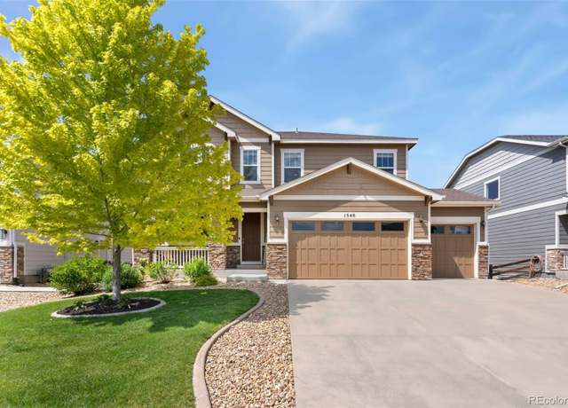 Property at 1540 Reynolds Dr, Windsor, CO 80550, 6 beds, 4 baths