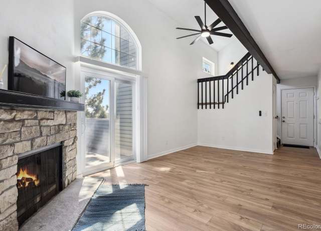 Property at 921 S Zeno Way #201, Aurora, CO 80017, 2 beds, 2 baths