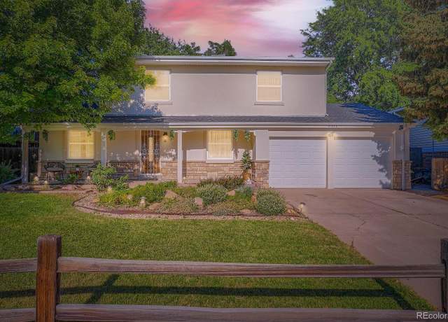 Property at 2514 S Elkhart St, Aurora, CO 80014, 5 beds, 3 baths
