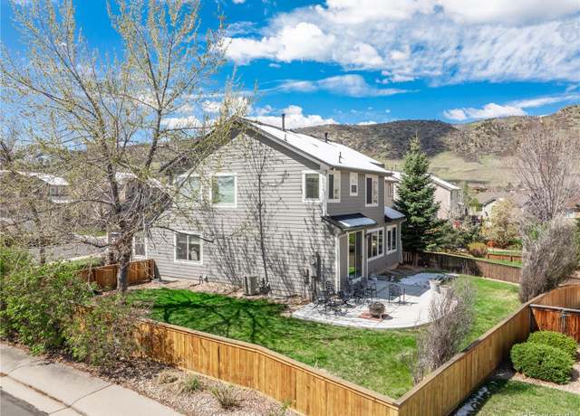 Property at 9407 W Gibraltar Pl, Littleton, CO 80127, 5 beds, 3 baths