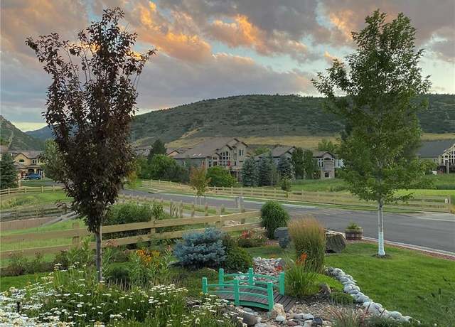 Property at 8470 S Oak St, Littleton, CO 80127, 3 beds, 3 baths