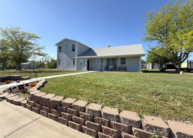 Property at 14 W 3rd St, Flagler, CO 80815, 4 beds, 2 baths
