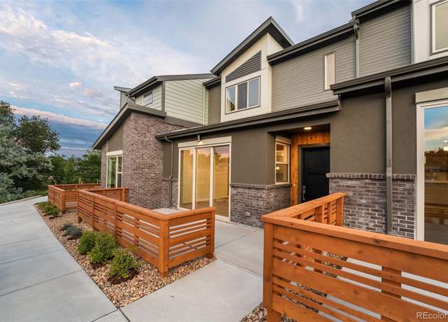 Property at 12339 W 58th Ct, Arvada, CO 80004, 3 beds, 4 baths