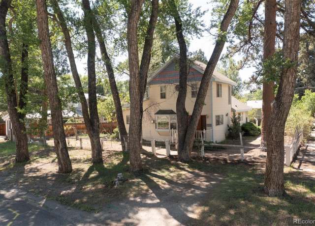 Property at 319 W Arkansas St, Buena Vista, CO 81211, 3 beds, 2 baths
