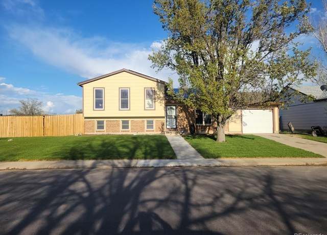 Property at 1104 S Biscay St, Aurora, CO 80017, 4 beds, 2 baths