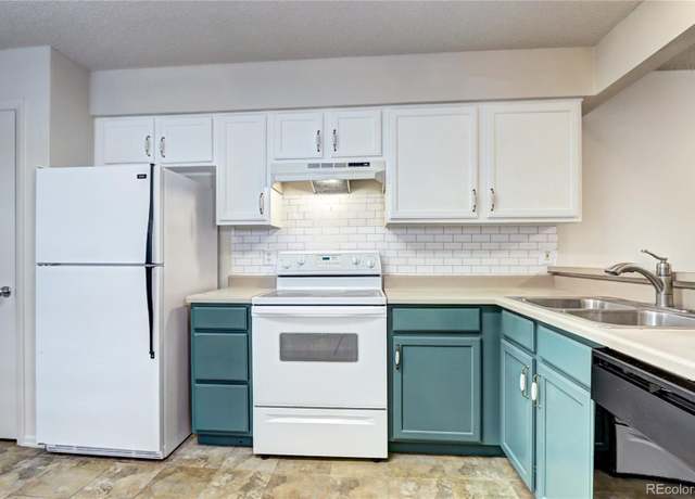 Property at 7260 S Gaylord St Unit E26, Littleton, CO 80122, 1 bed, 1 bath