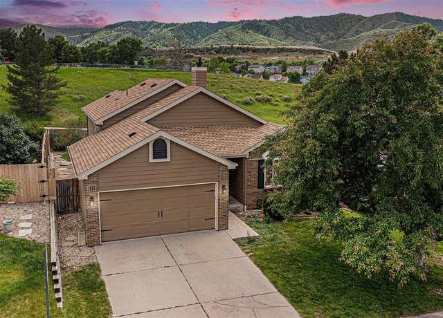 Property at 10152 Telluride St, Littleton, CO 80125, 3 beds, 2 baths