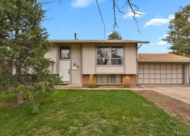 Property at 784 W Sterne Pkwy, Littleton, CO 80120, 4 beds, 2 baths