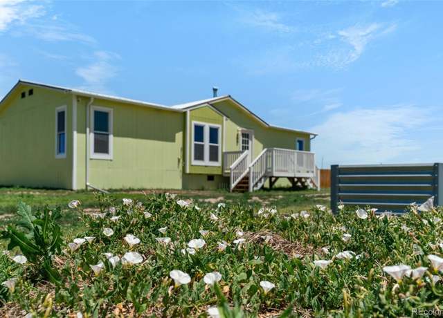 Property at 600 Kunkle St, Genoa, CO 80818, 3 beds, 2 baths