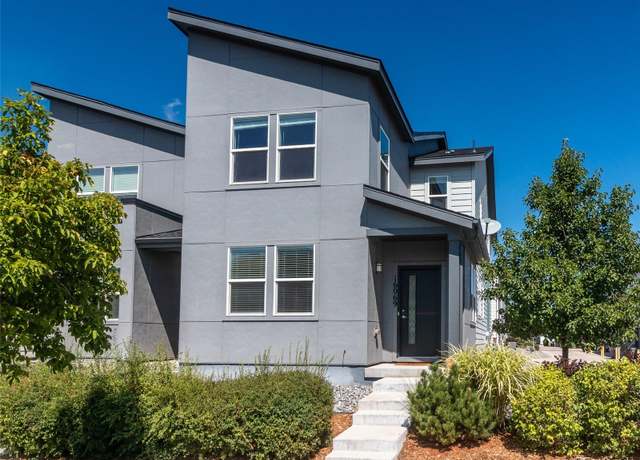 Property at 16069 E Elk Dr, Denver, CO 80239, 3 beds, 3 baths