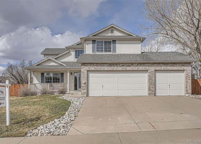 Property at 23709 Glenmoor Dr, Parker, CO 80138, 4 beds, 3 baths