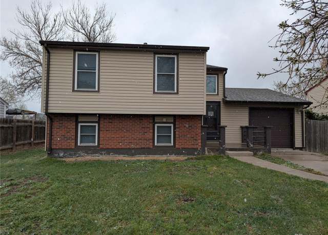 Property at 220 Mckinley Dr, Bennett, CO 80102, 4 beds, 2 baths