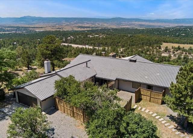 Property at 5273 N Mesa Dr, Castle Rock, CO 80108, 2 beds, 3 baths