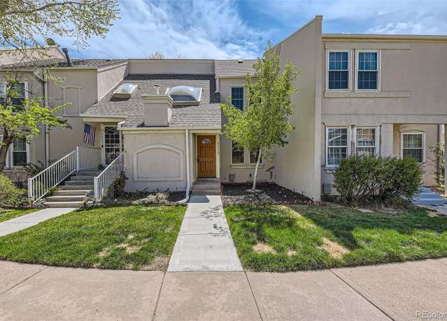 Property at 2913 S Vaughn Way, Aurora, CO 80014, 4 beds, 3 baths