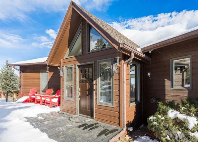 Property at 610 Meadow View Dr, Evergreen, CO 80439, 4 beds, 4 baths