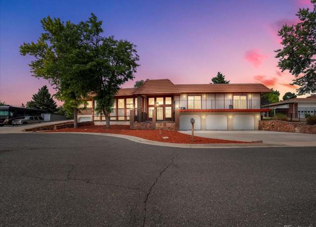 Property at 8233 W 62nd Pl, Arvada, CO 80004, 4 beds, 4 baths