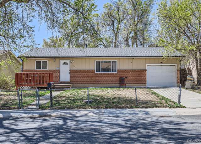 Property at 1214 Burnham St, Colorado Springs, CO 80906, 3 beds, 1 bath